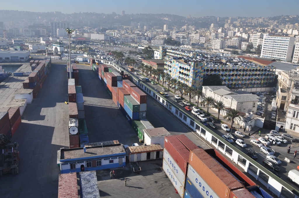 Lutte contre les fausses importations : pourquoi le gouvernement fait fausse route