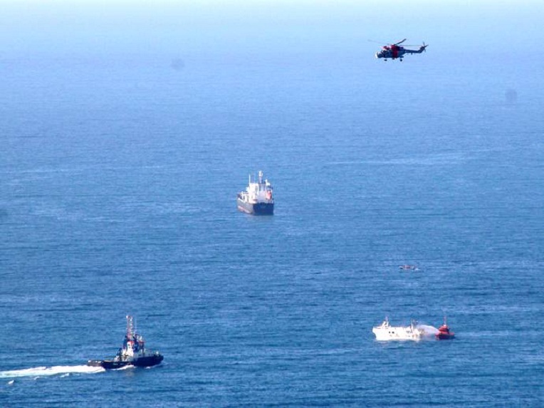 Intempéries : deux personnes sauvées par les forces navales au large de Ténès