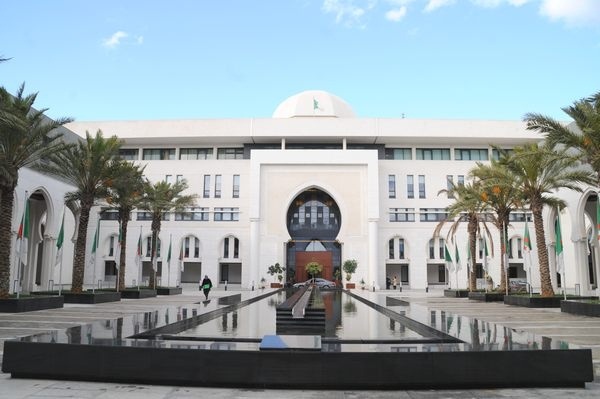 Journaliste algérien arrêté au Maroc : l&rsquo;affaire  prise en charge par le ministère des AE