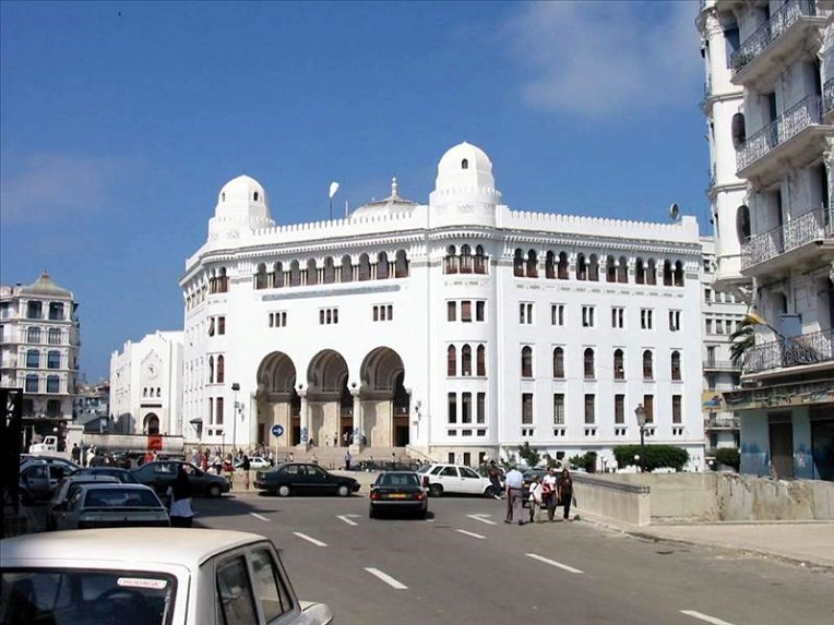 Ramadan : circulation automobile interdite vendredi soir à Alger-Centre et Bab El Oued