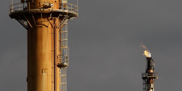 Le Brent dégringole de 5% : les marchés sanctionnent l’Opep