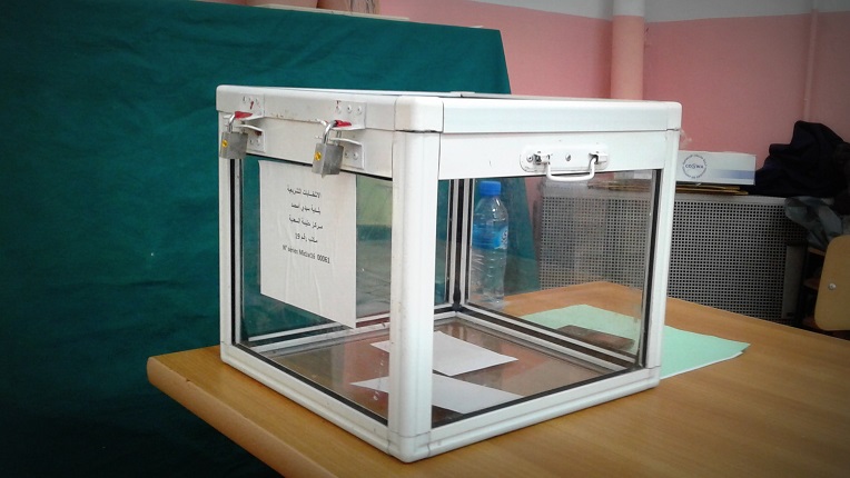 Jour d’élection à l’est d’Alger : « Il y a un esprit de rejet de tout ce qui vient du gouvernement »