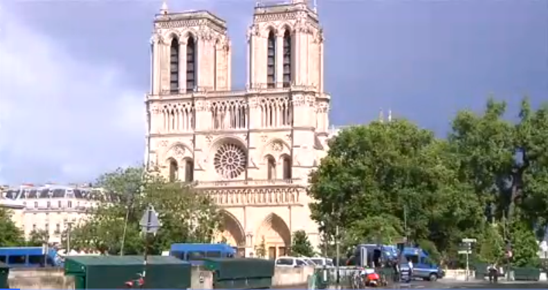 Agression de Paris : l’étonnant profil de l’Algérien auteur de l’acte