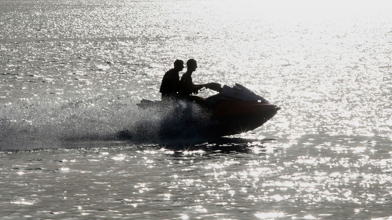 L&rsquo;Espagne arrête des passeurs de migrants en jet-ski depuis le Maroc