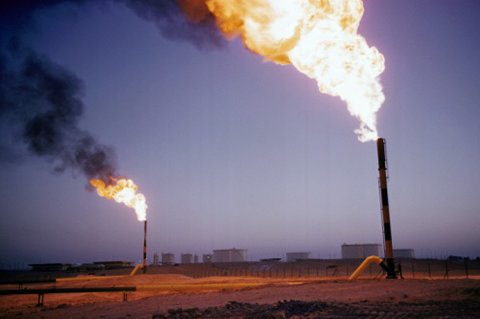 Le pétrole peine à remonter, malgré les annonces de l&rsquo;Opep+
