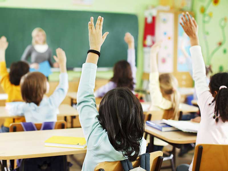 Rentrée scolaire : « Il y a un problème de surcharge » des classes
