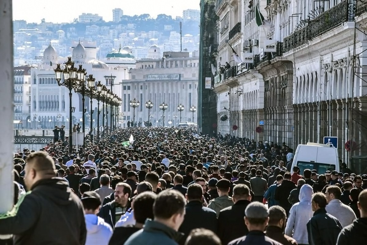 La Révolution du 22 février 2019 : les leçons de la « Plate- Forme de la Soummam »