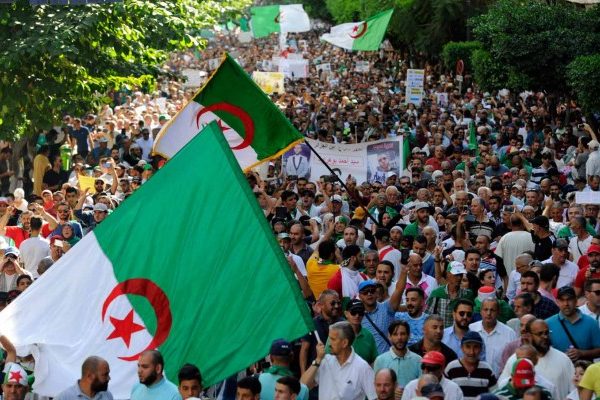 Marcher le 1er novembre 2019 en hommage à la lutte de libération et pour les libertés maintenant