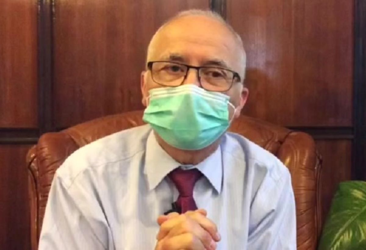 Covid-19 en Algérie : le Pr Belhocine explique les raisons de l’accalmie