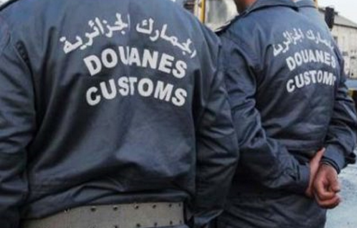 Port de Jijel : des produits prohibés cachés dans des cartons de lampes