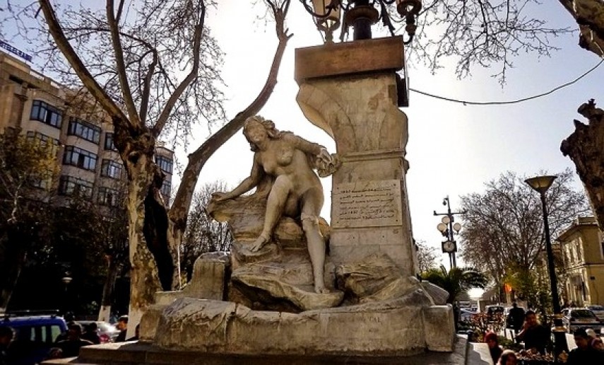La statue d’Ain Fouara (Sétif) de nouveau vandalisée – Vidéo