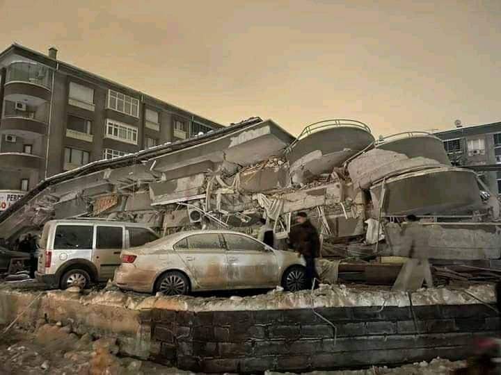 Séisme en Turquie et en Syrie : l’Algérie exprime sa solidarité