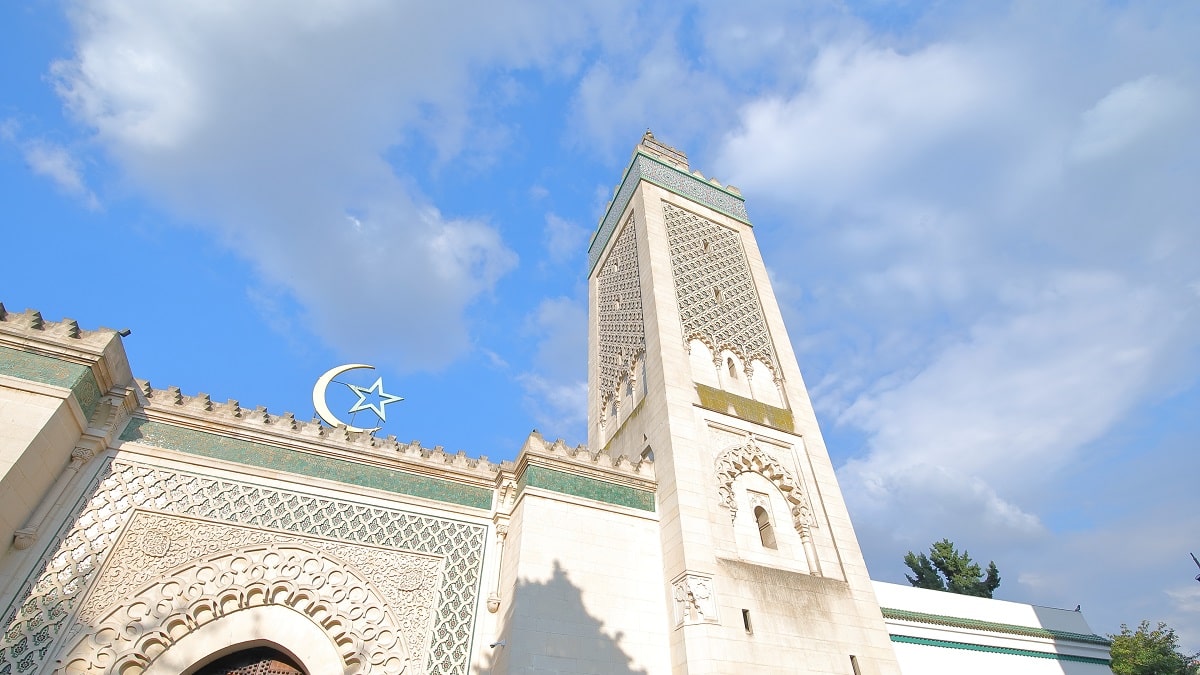 Aïd-el-fitr en France : désaccord entre la Grande mosquée de Paris et le CFCM