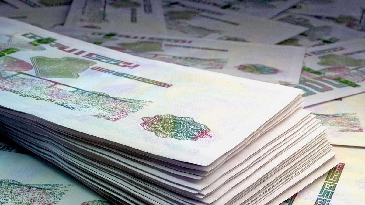 Logement, yacht… Pourquoi l’Algérie interdit les espèces