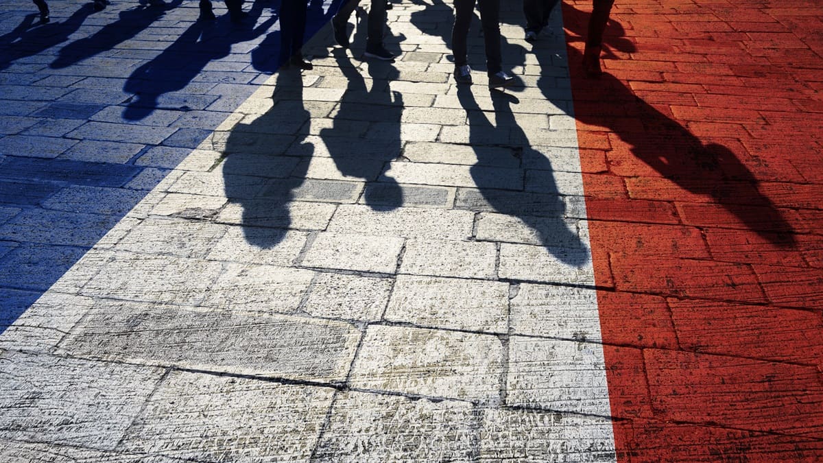 France : recalée à l’embauche à cause de son voile, elle raconte ce qui l’a choquée
