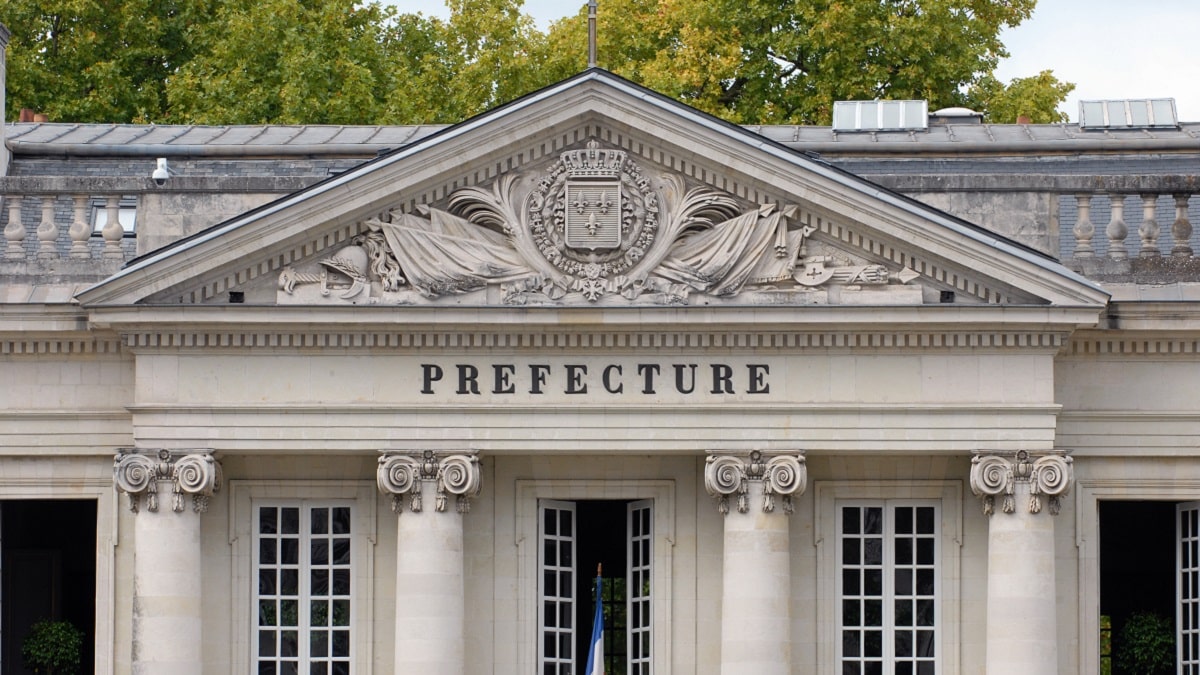 Régularisations des sans-papiers en France : promesses non tenues ?