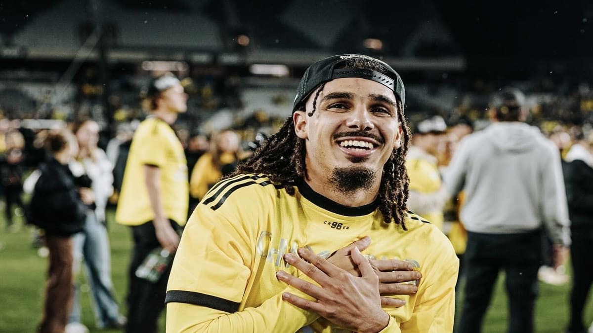Football : ce joueur refuse l’appel du Canada et veut porter le maillot de l’Algérie