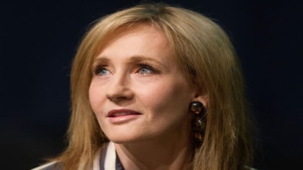 L&rsquo;écrivaine J.K. Rowling refait surface pour s’attaquer à Imane Khelif