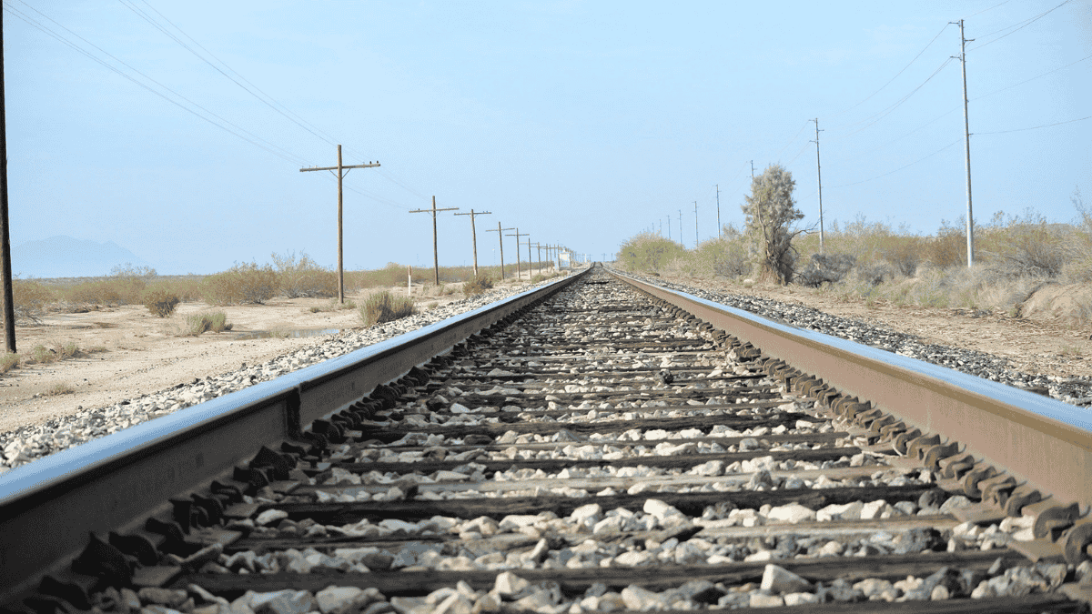 Algérie : voyage au cœur des chantiers ferroviaires géants (Vidéo)