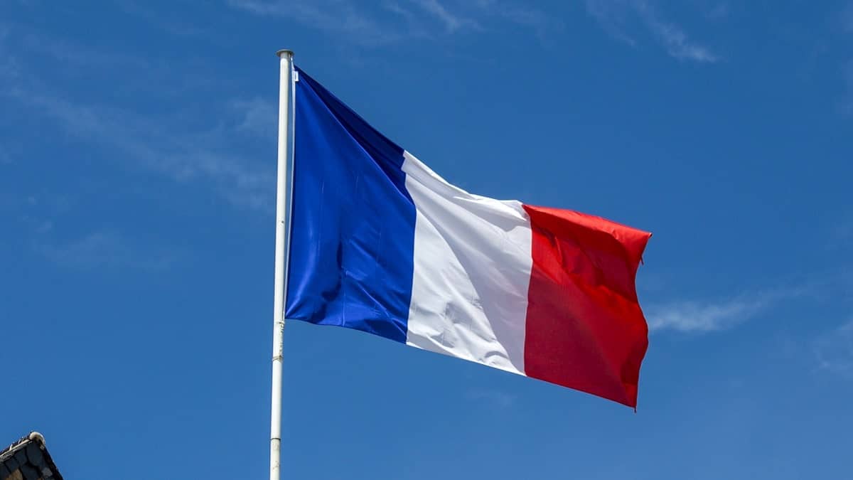 Algérie – France : la stratégie de Retailleau ne fait pas l’unanimité