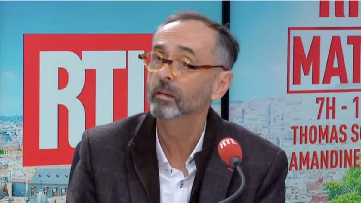 Mariage d’un Algérien annulé en France : Robert Ménard risque la prison