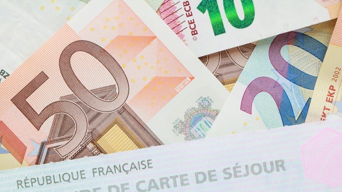 Titre de séjour en France : la liste des métiers en tension enfin publiée