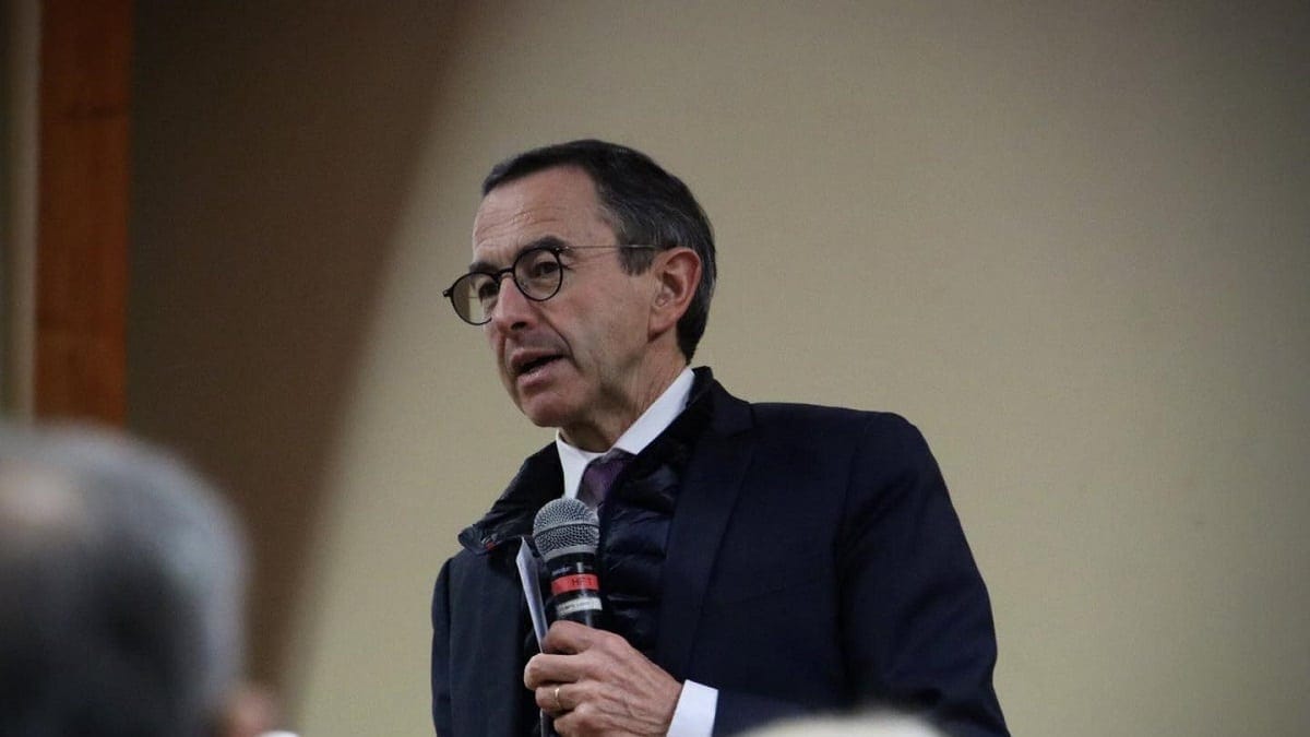 France : des proches de Retailleau présentent deux projets de loi anti-immigration