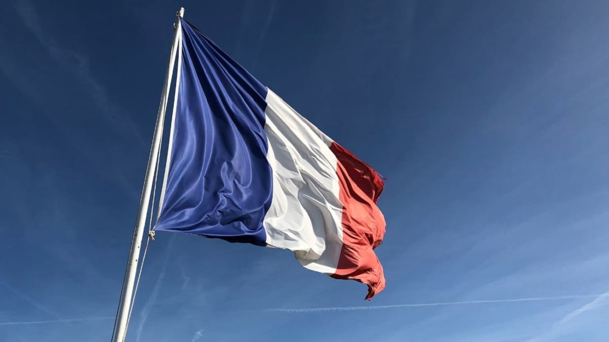 France : une étudiante maghrébine voilée agressée