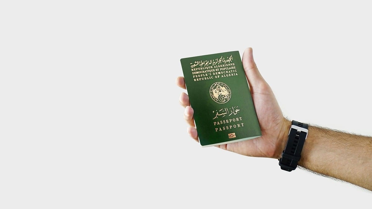Paris : voici comment demander son passeport algérien sans se déplacer