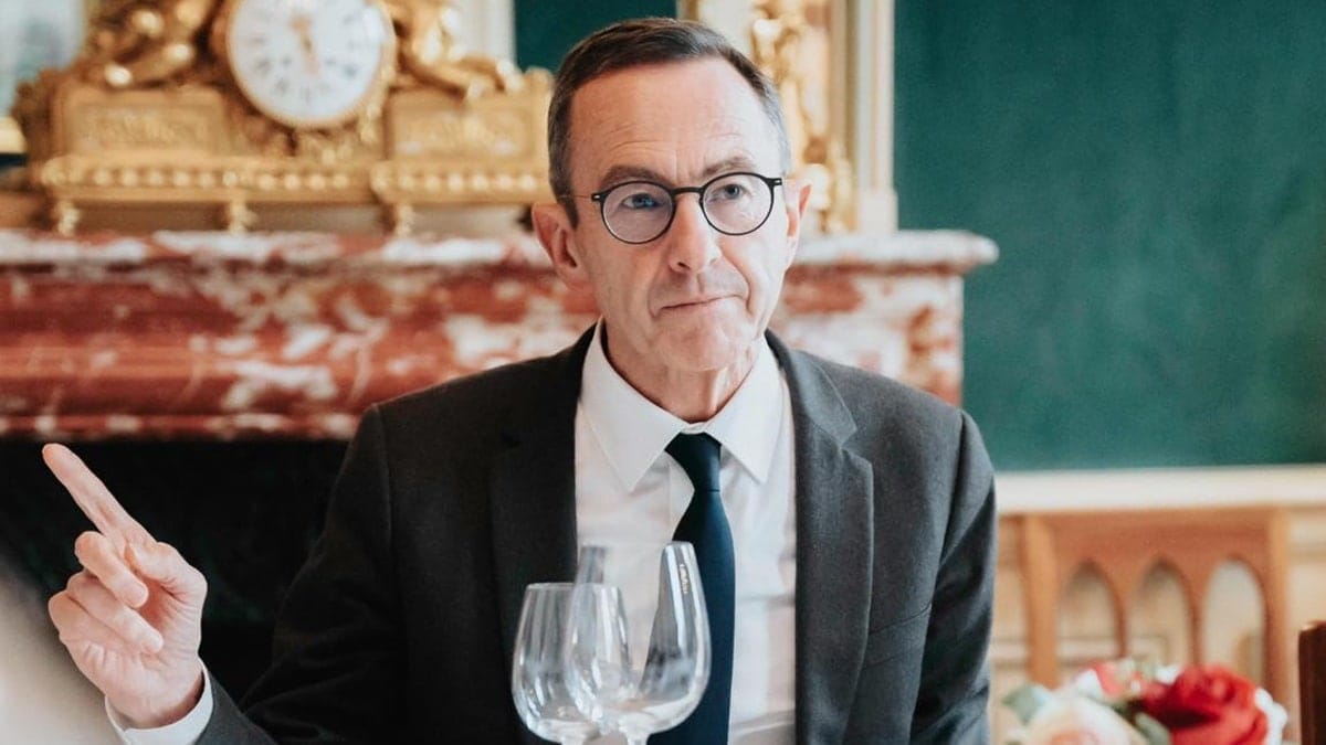 Bruno Retailleau se rend pour la première fois à la Grande Mosquée de Paris